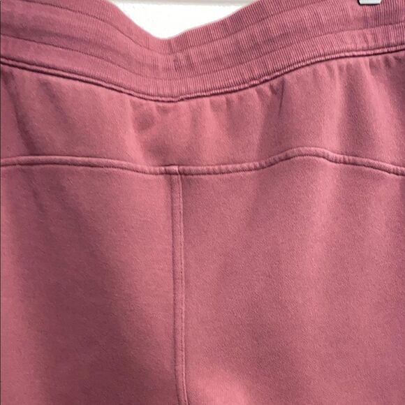Lululemon Scuba High-Rise Jogger Red Merlot Cotton Fleece Size 8 - Picture 6 of 16